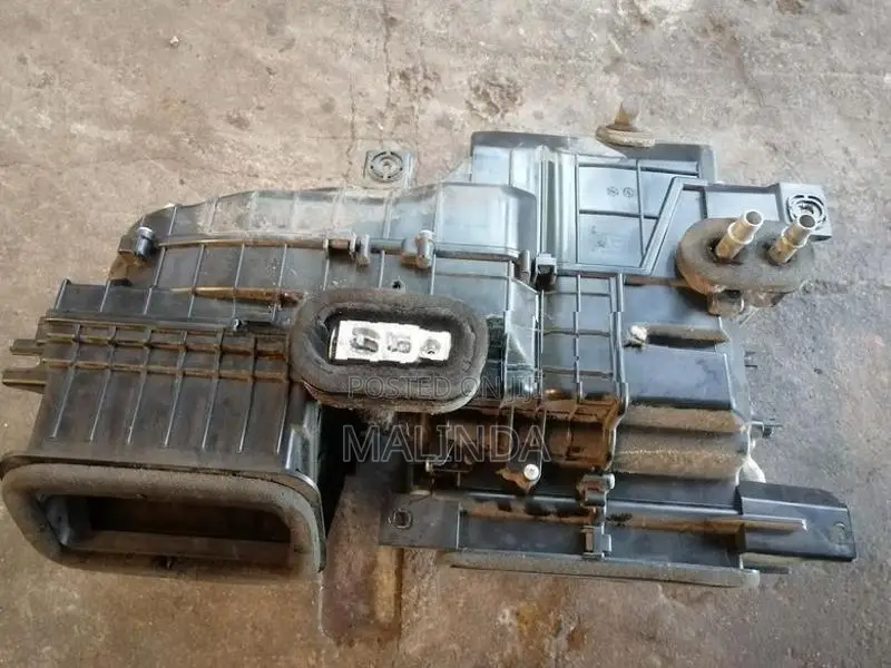 Suzuki Every (DA64) AC Cooler Complete - Reconditioned