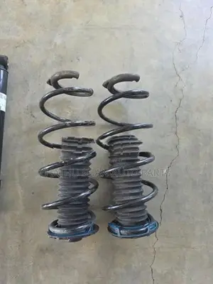 Honda vezel shocks