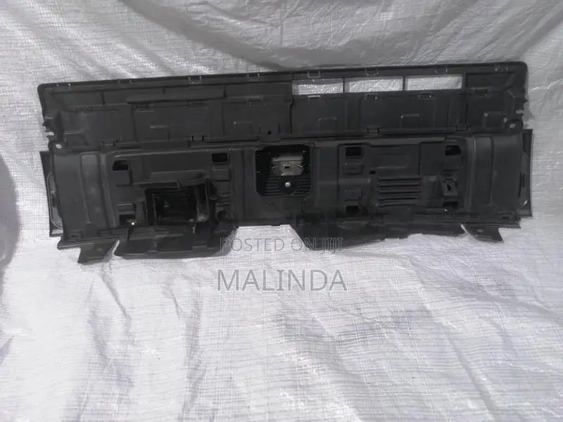 Suzuki Every (DA64) Wagon Shell - Reconditioned