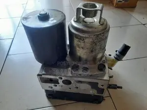 Toyota Prius 20 ABS - Reconditioned
