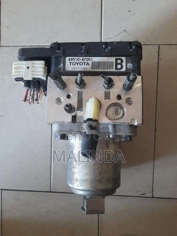 Toyota Prius 20 ABS - Reconditioned