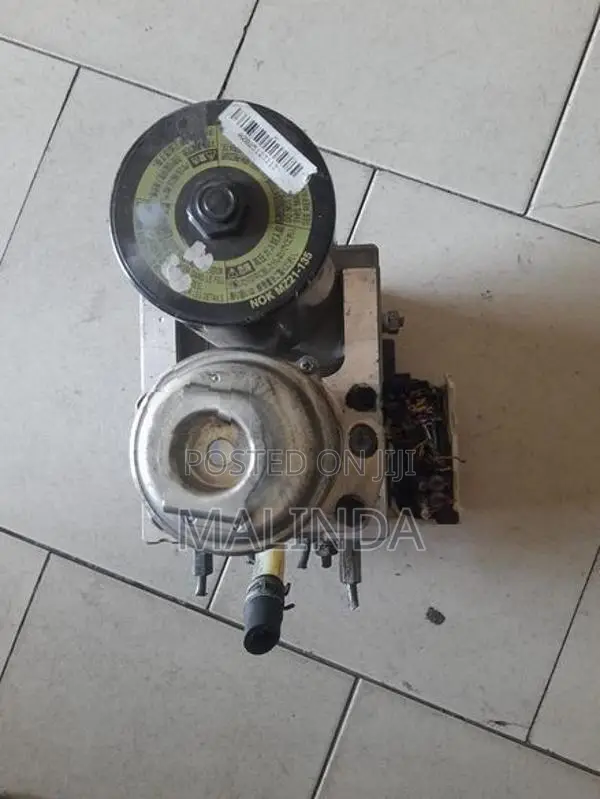 Toyota Prius 20 ABS - Reconditioned