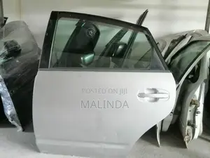 Toyota prius 20 (NHW20) LH Rear Door - Reconditioned
