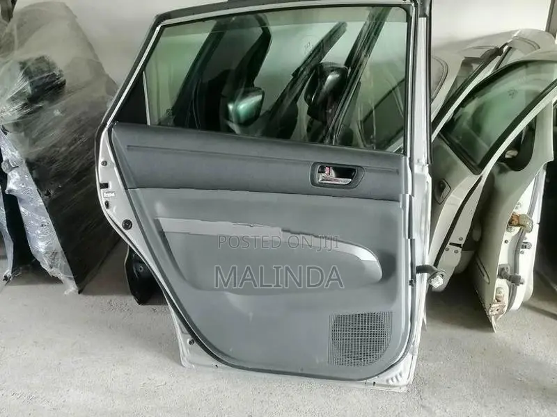 Toyota prius 20 (NHW20) LH Rear Door - Reconditioned