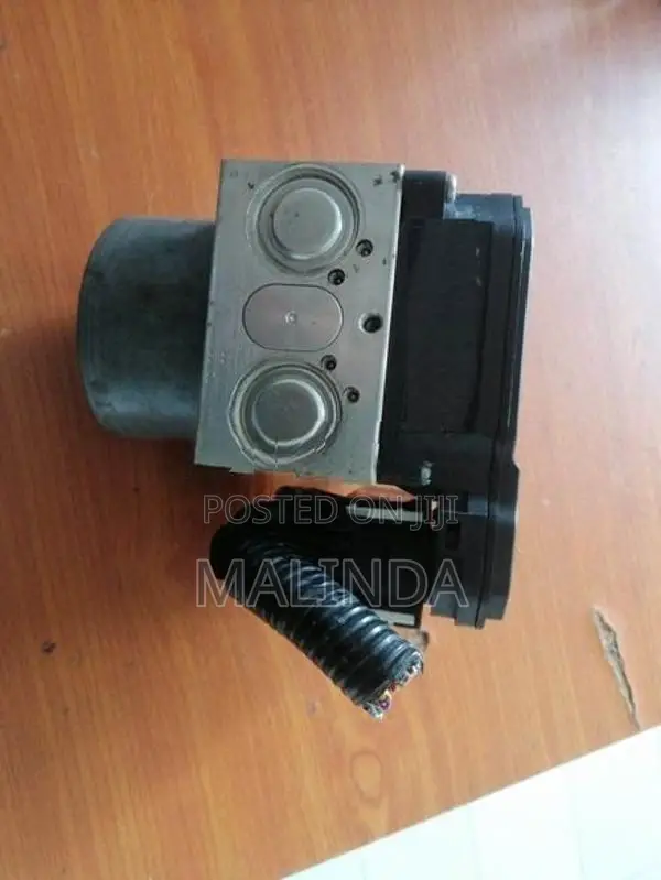 Nissan X-Trail (HNT32) ABS Pump Full Set - Reconditioned