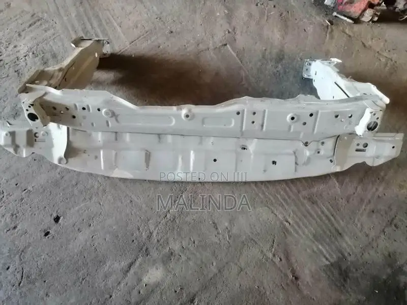 Honda Fit (GP5) Nose Cut - Reconditioned
