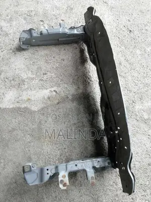 Honda Fit (GP5) Nose Cut - Reconditioned