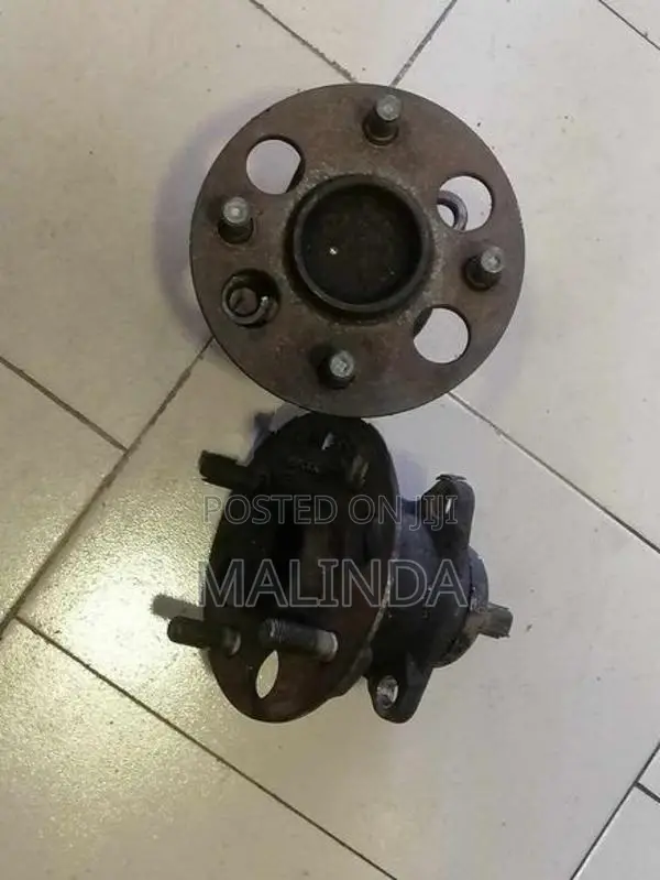 Toyota Axio Rear Hub - Reconditioned