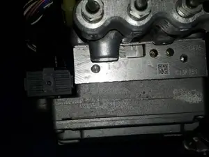 Toyota Axio ABS Pump Full Set (JW) - Reconditioned