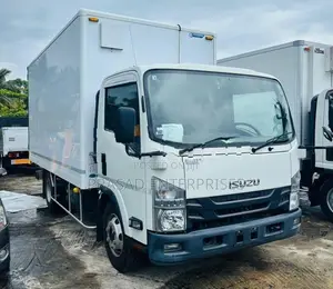 Isuzu Elf FIBER BODY 2018