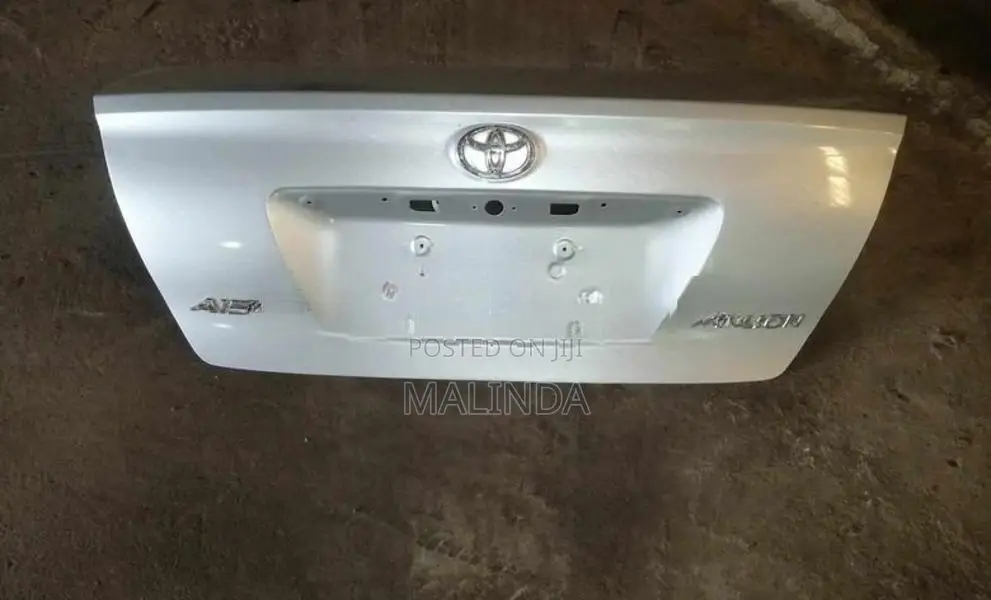 Toyota Allion 240 Dicky Door - Reconditioned