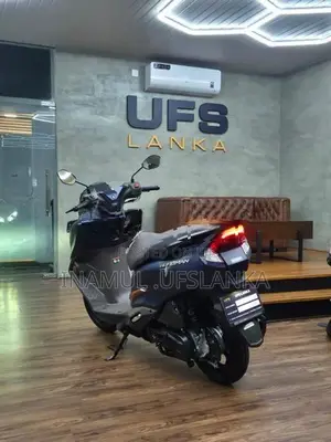 Suzuki Burgman 125 2026