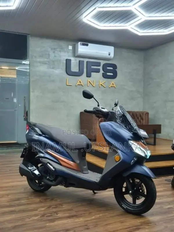 Suzuki Burgman 125 2026