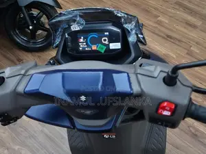 Suzuki Burgman 125 2026