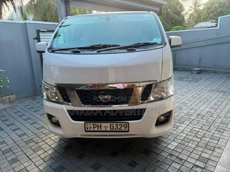 Nissan Caravan E 26 2015
