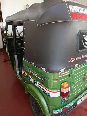 Bajaj RE Three Wheeler 2003