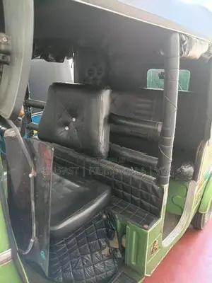 Bajaj RE Three Wheeler 2003