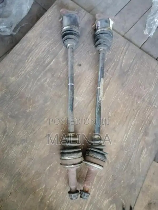 Lexus LX450 (GYL16) Rear Axell - Reconditioned