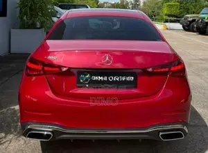 Mercedes Benz C180 2025