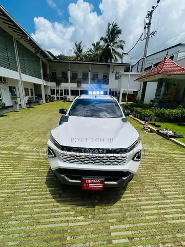 Toyota Hilux Travo Overland Plus 2026