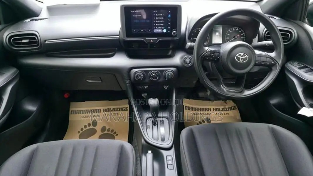 Toyota Yaris X Safety 2024