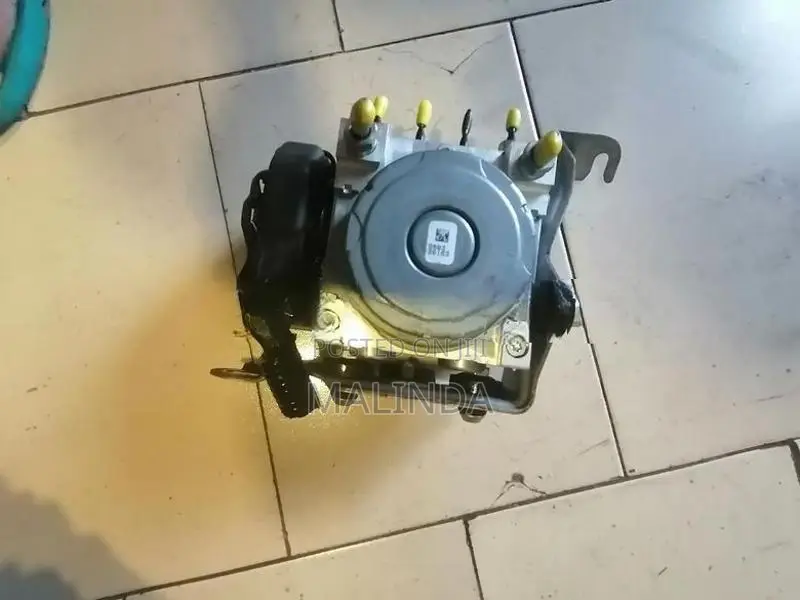 Suzuki Spacia (MK42S) ABS - Reconditioned