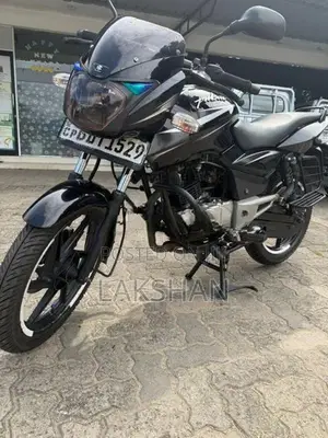 Bajaj Pulsar 150 2017