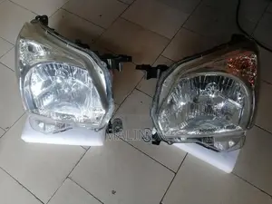 Suzuki Spacia (MK42S) X enon LH/RH Head Light - Reconditioned