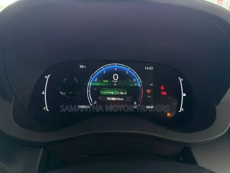 Toyota Yaris G 360 2024