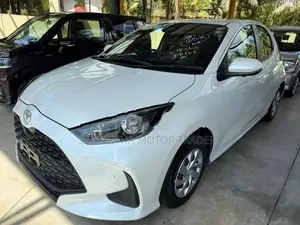Toyota Yaris X Grade 2024