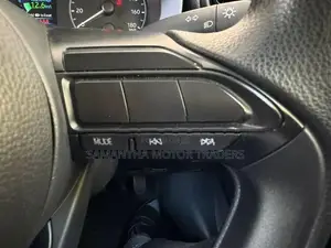 Toyota Yaris X Grade 2024