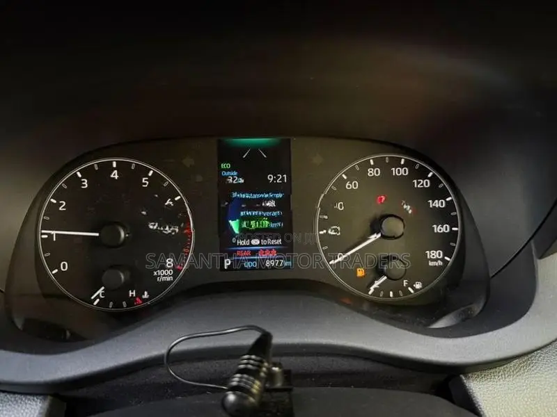 Toyota Yaris X Grade 2024