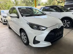 Toyota Yaris X Grade 2025