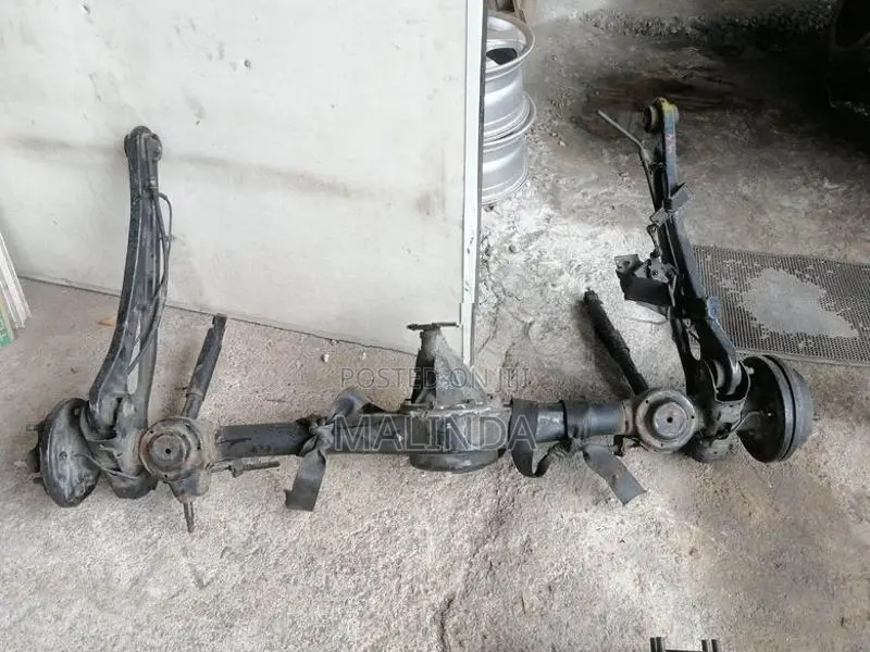 Suzuki Hustler Rear Axell - Reconditioned