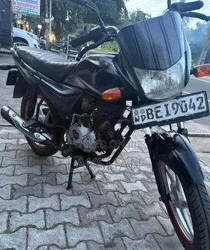 Bajaj Platina 100 2018