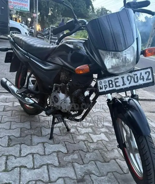 Bajaj Platina 100 2018