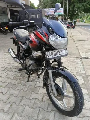 Bajaj Discover 125 2017