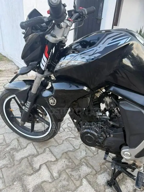 Yamaha FZs V2 2021