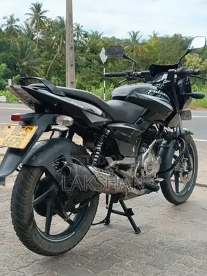 Bajaj Pulsar 150 2017