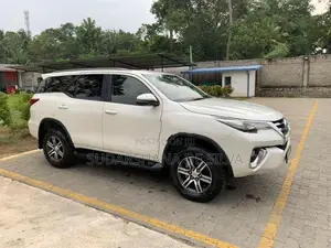 Toyota Fortuner 2018