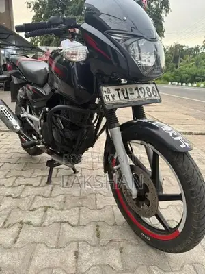 Bajaj Pulsar 180 2009