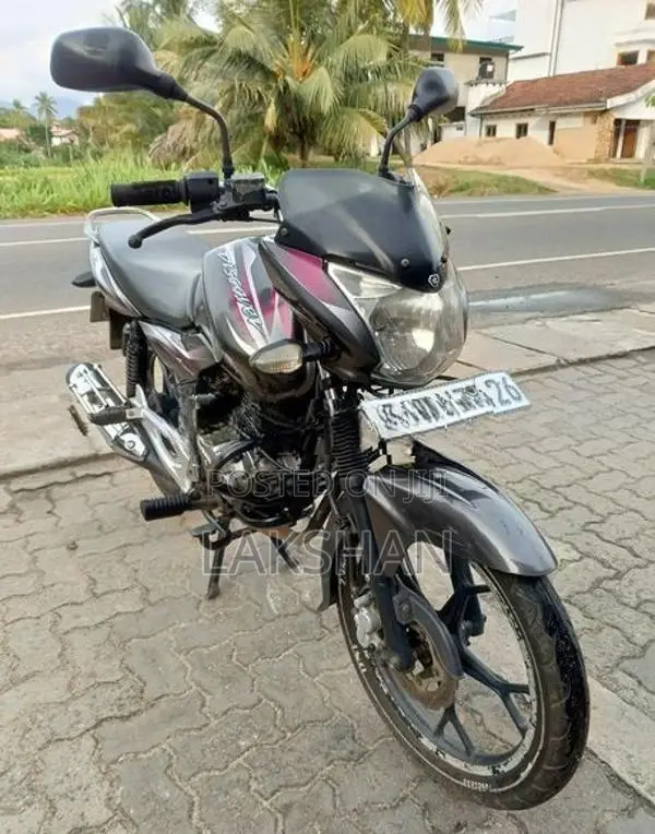 Bajaj Discover 125 2016