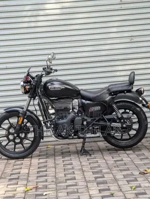 Royal Enfield Meteor 350 2025