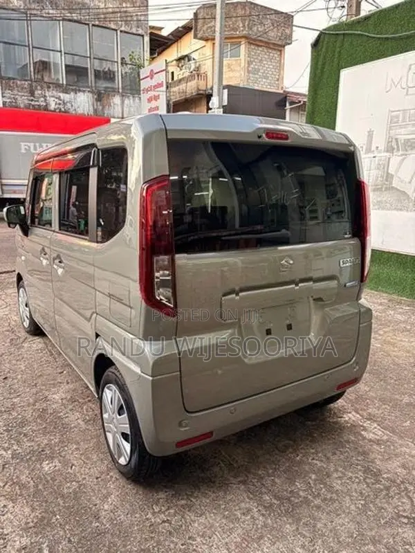 Suzuki Spacia X Hybrid Safety 2025