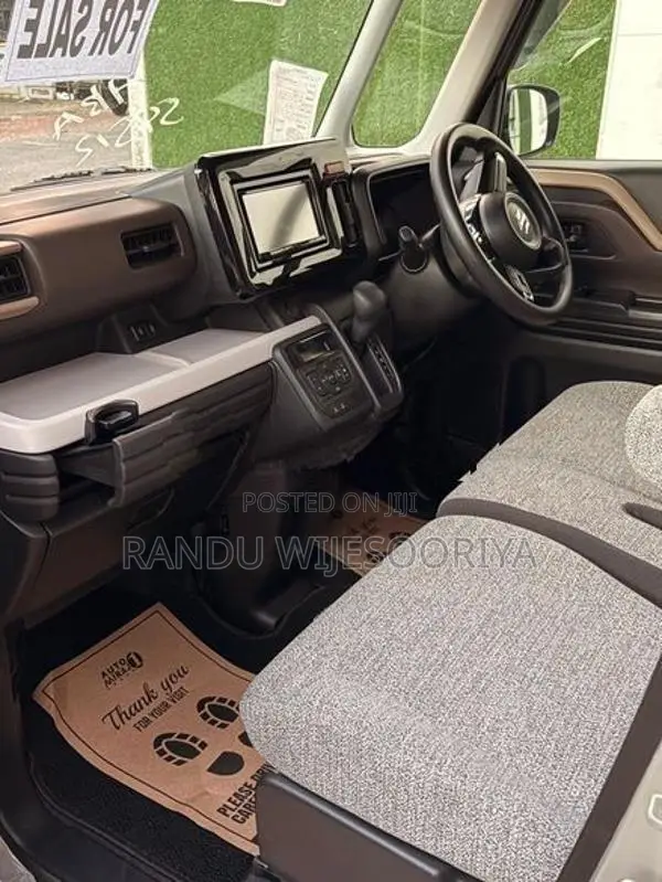 Suzuki Spacia X Hybrid Safety 2025