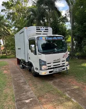 Isuzu Elf 15½ Freezer Lorry 2015