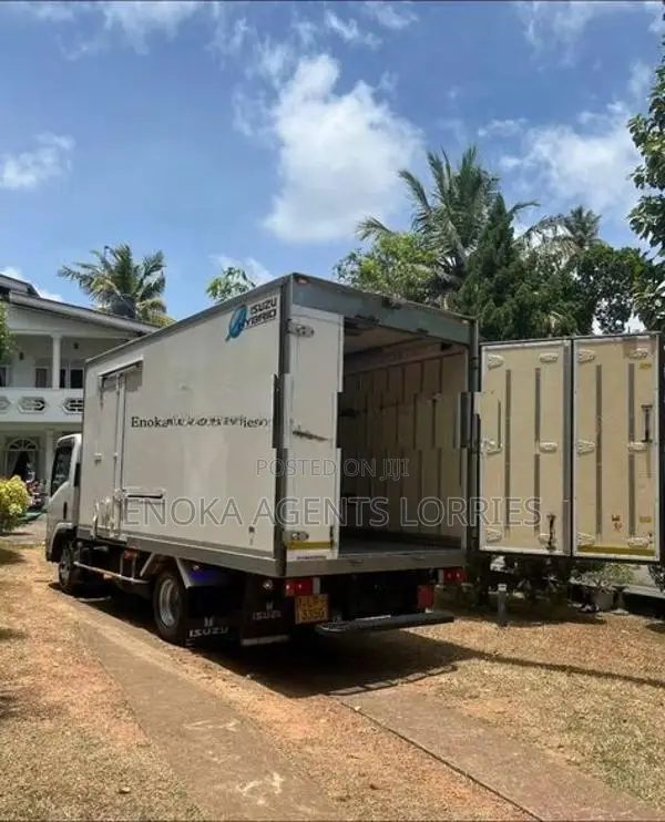 Isuzu Elf 15½ Freezer Lorry 2015
