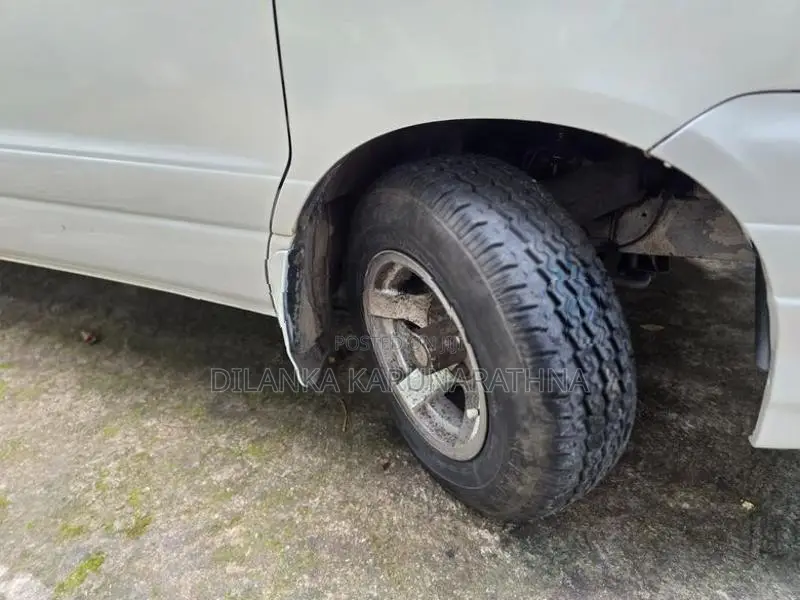 Toyota Noah KR42 1997