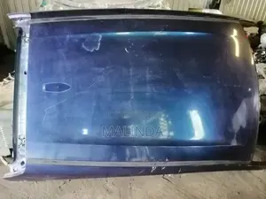 Honda Vezel Hood - Reconditioned