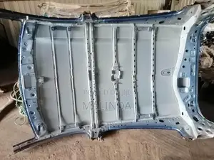 Honda Vezel Hood - Reconditioned
